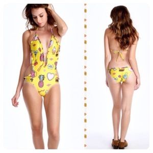 NWT! WILDFOX SWIM Emoji Ruffle Monokini Swimsuit